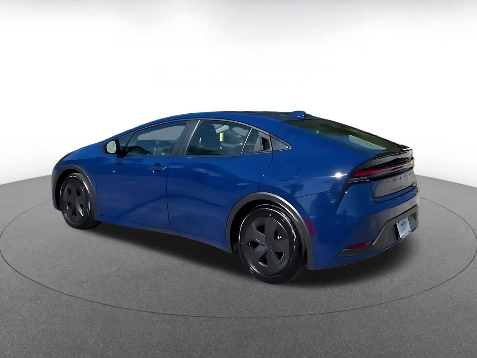 Thumbnail: 2025 Toyota Prius - 8