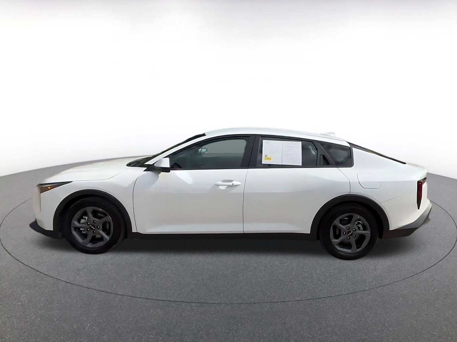 Thumbnail: 2025 Kia K4 - 8