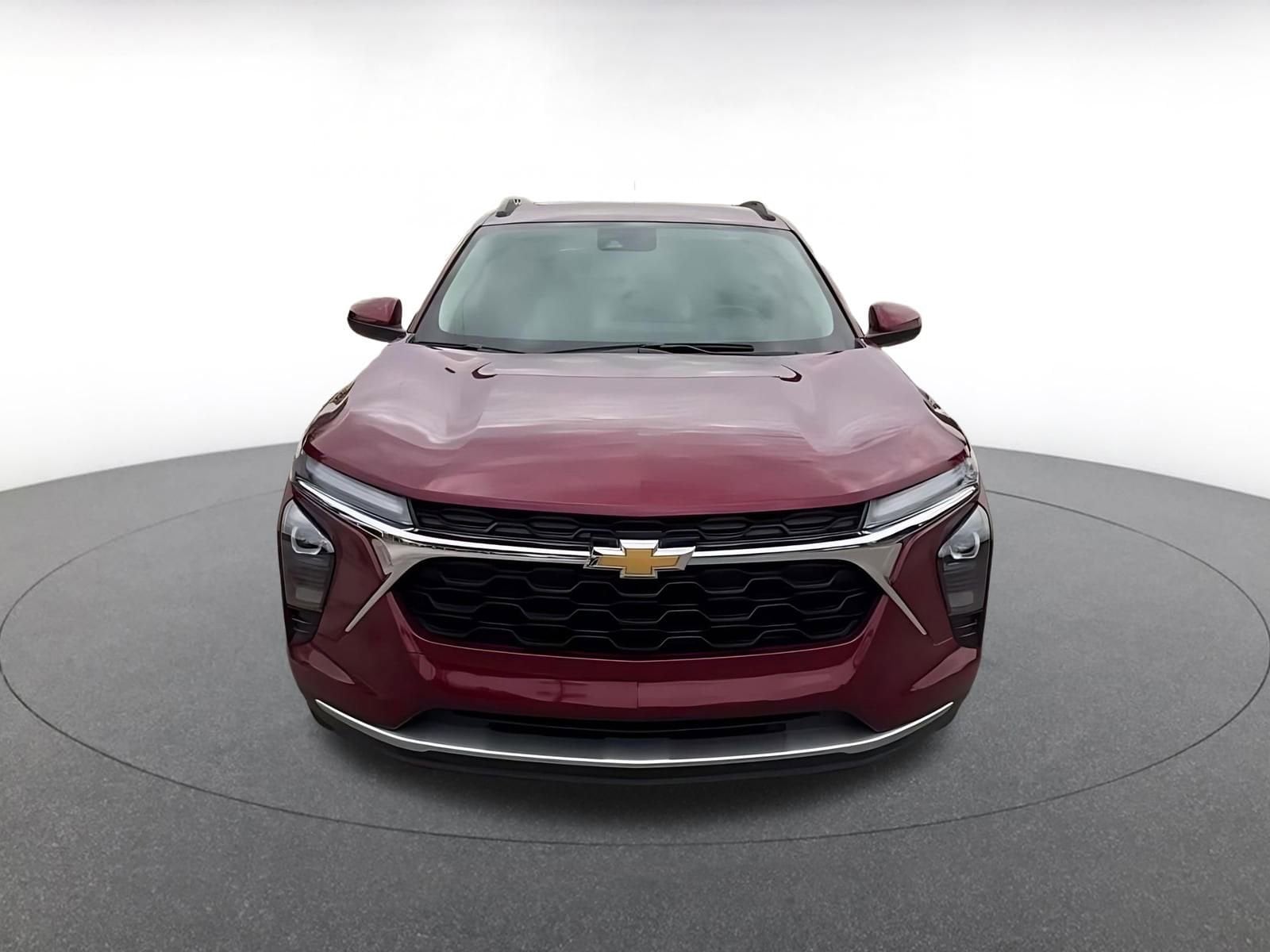 Thumbnail: 2025 Chevrolet Trax - 4