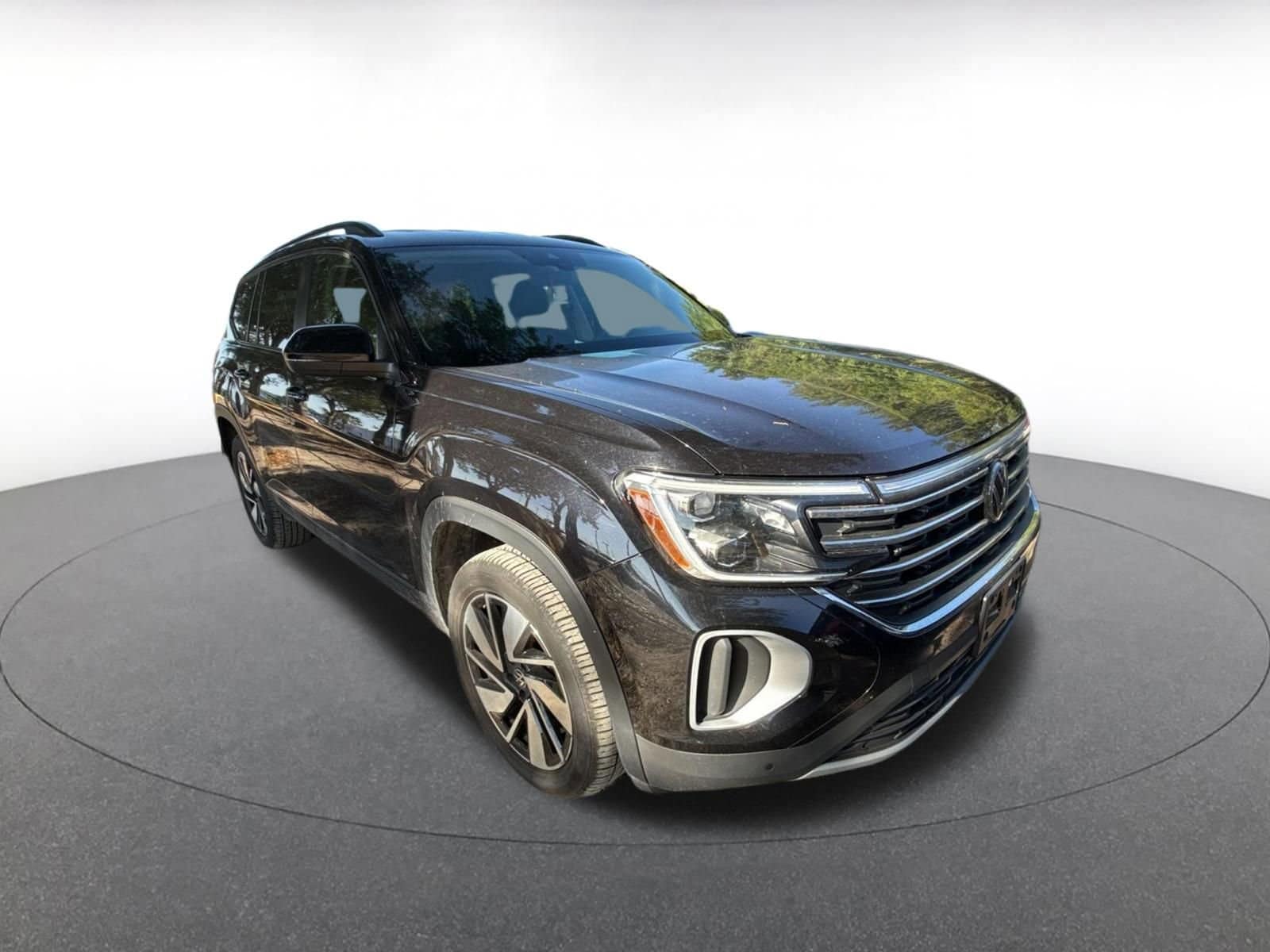 Thumbnail: 2025 Volkswagen Atlas - 1