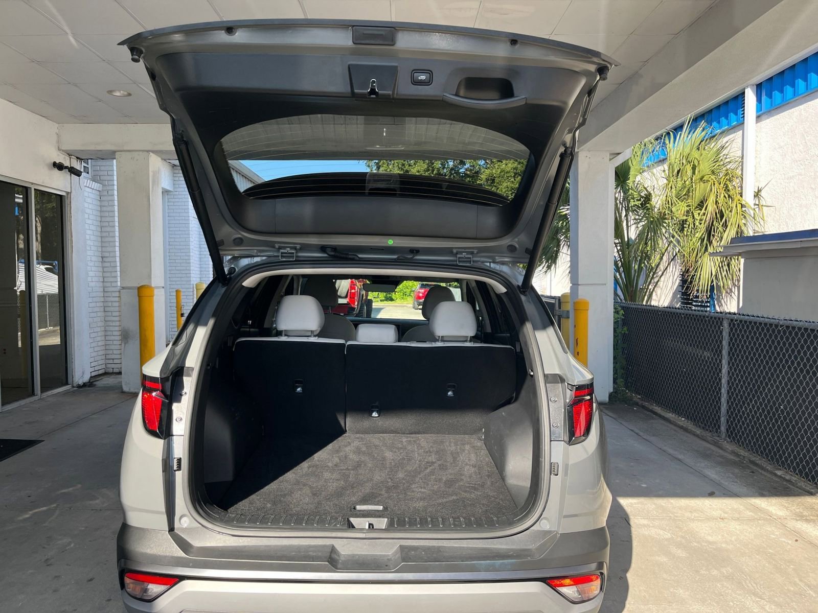 Thumbnail: 2025 Hyundai Tucson - 31