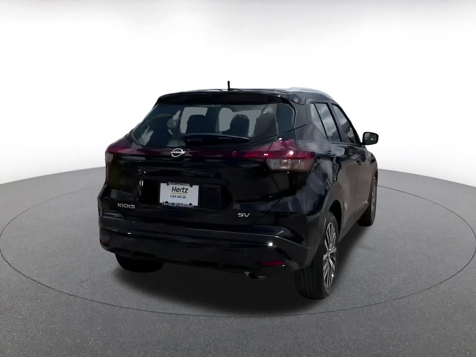 Thumbnail: 2024 Nissan Kicks - 12