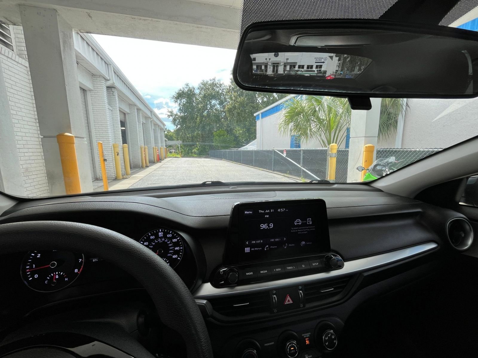 Thumbnail: 2023 Kia Forte - 33