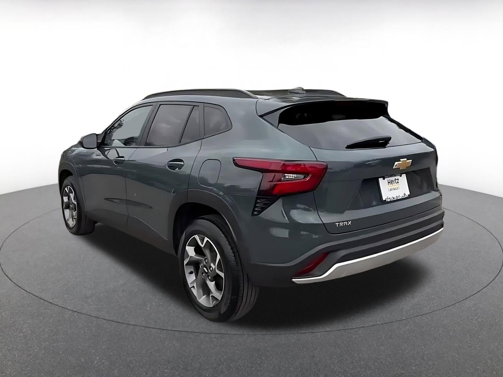 Thumbnail: 2025 Chevrolet Trax - 11