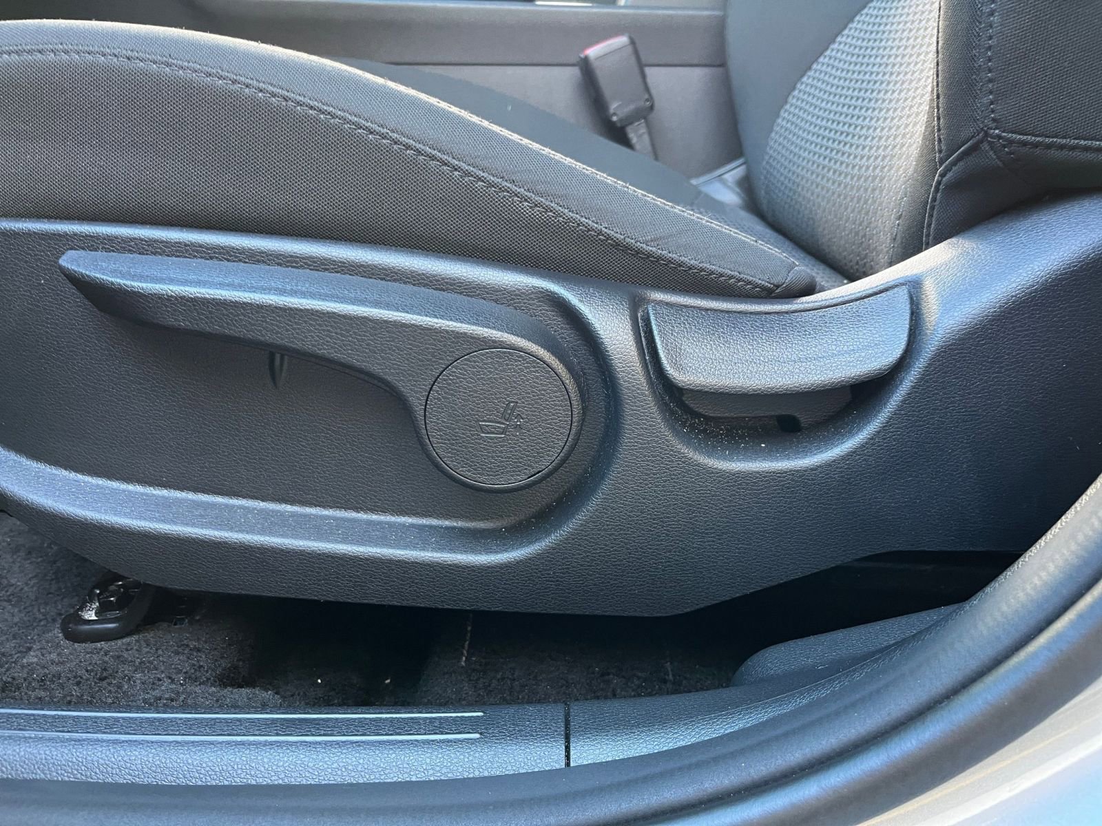 Thumbnail: 2025 Kia Sportage - 23