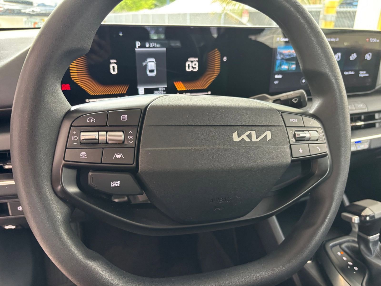 Thumbnail: 2025 Kia K4 - 29