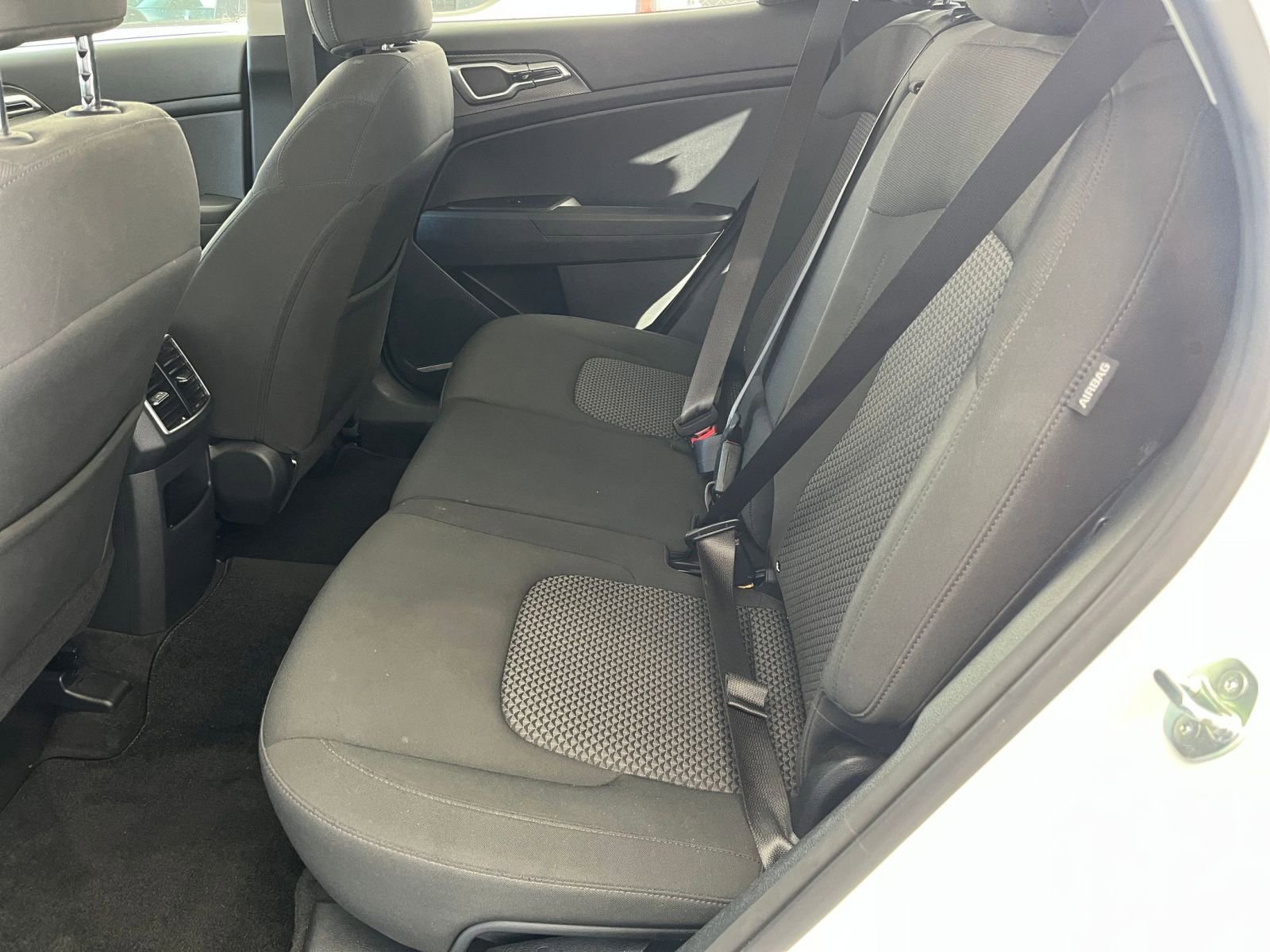 Thumbnail: 2025 Kia Sportage - 24