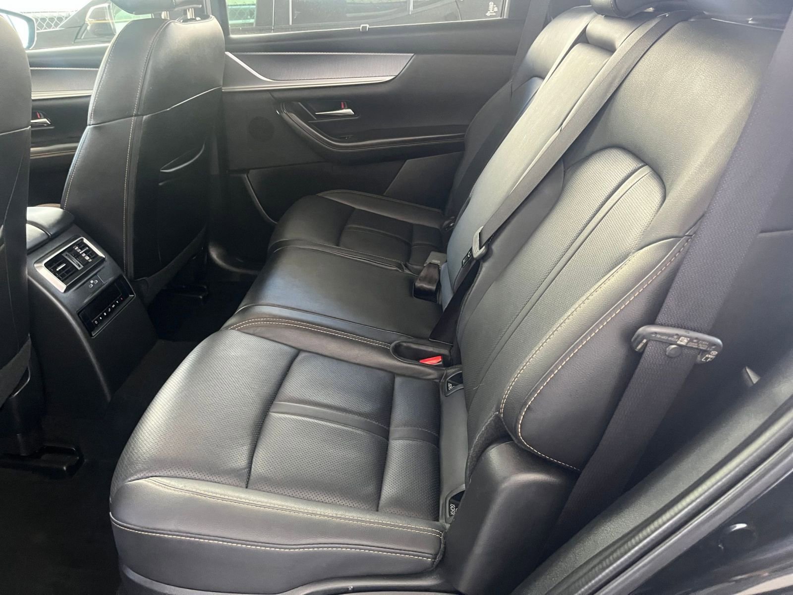 Thumbnail: 2025 Mazda CX-70 - 27