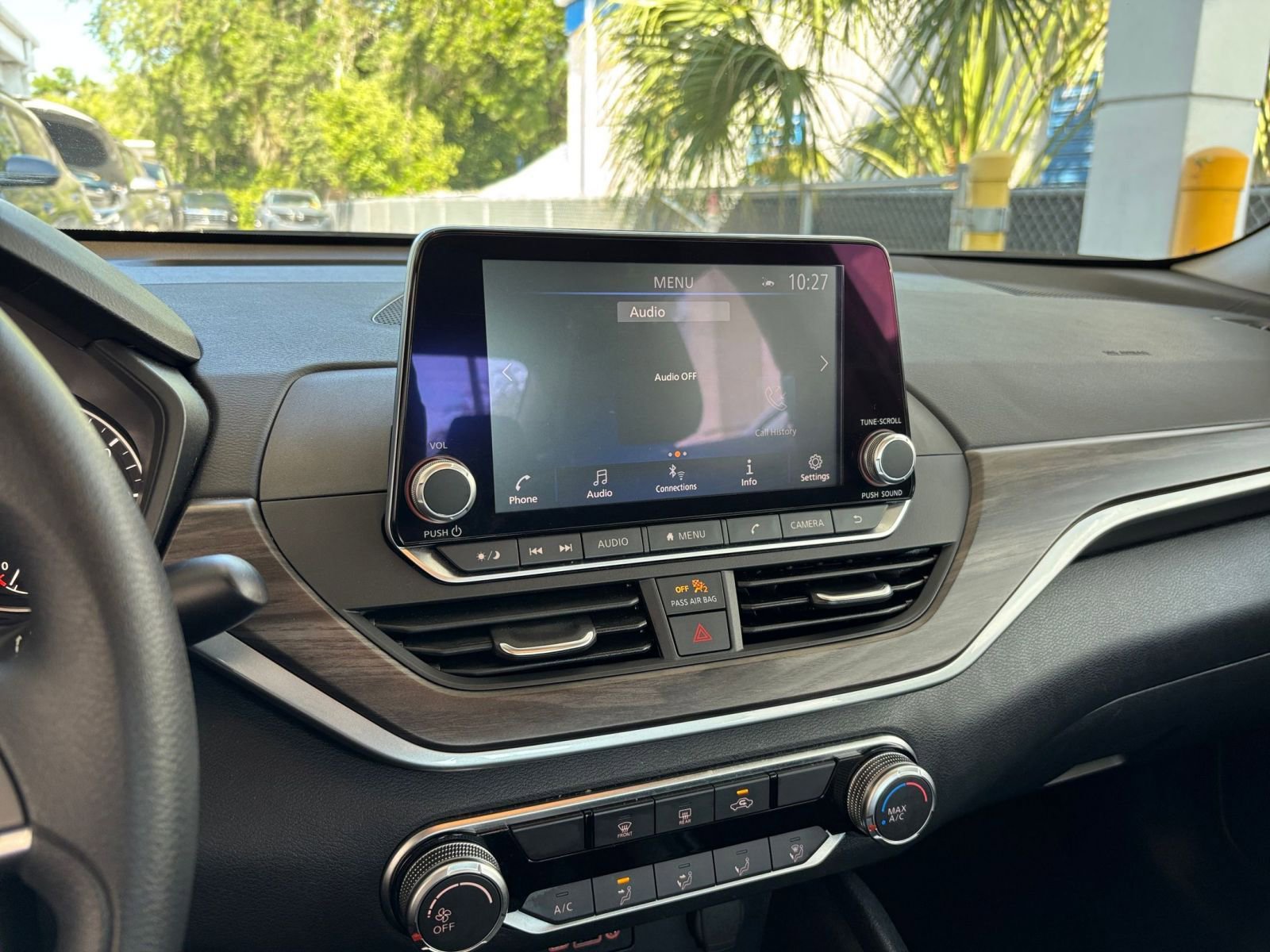 Thumbnail: 2025 Nissan Altima - 17