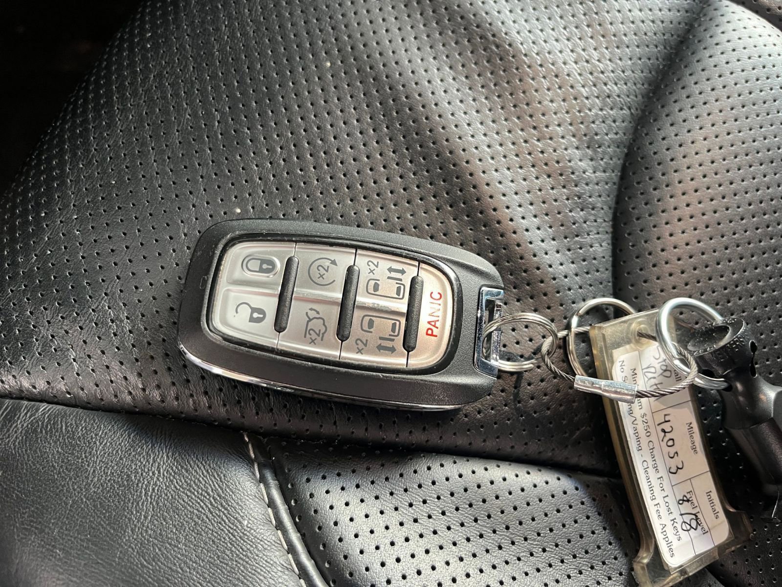 Thumbnail: 2025 Chrysler Pacifica - 22