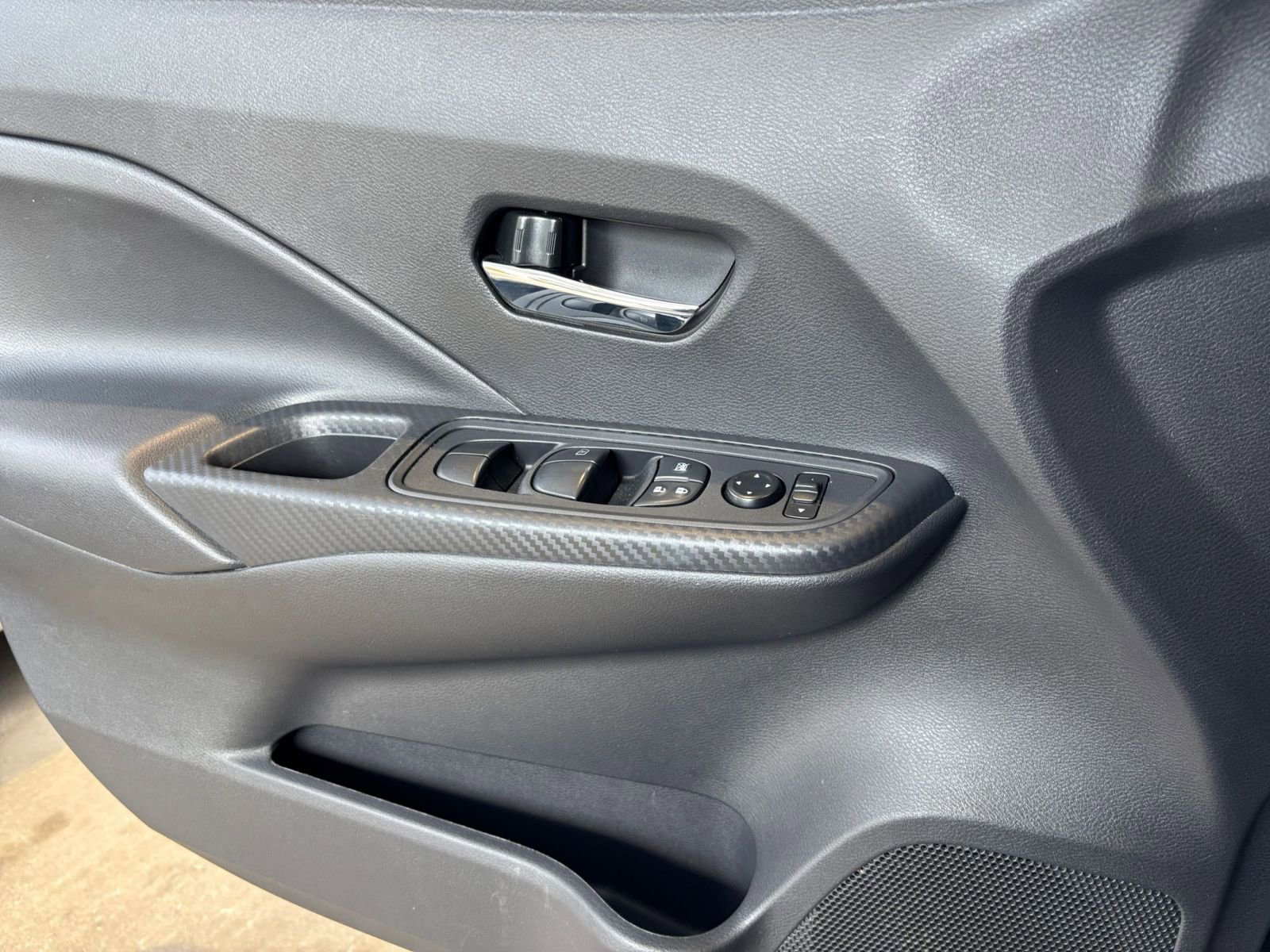 Thumbnail: 2025 Nissan Versa - 18