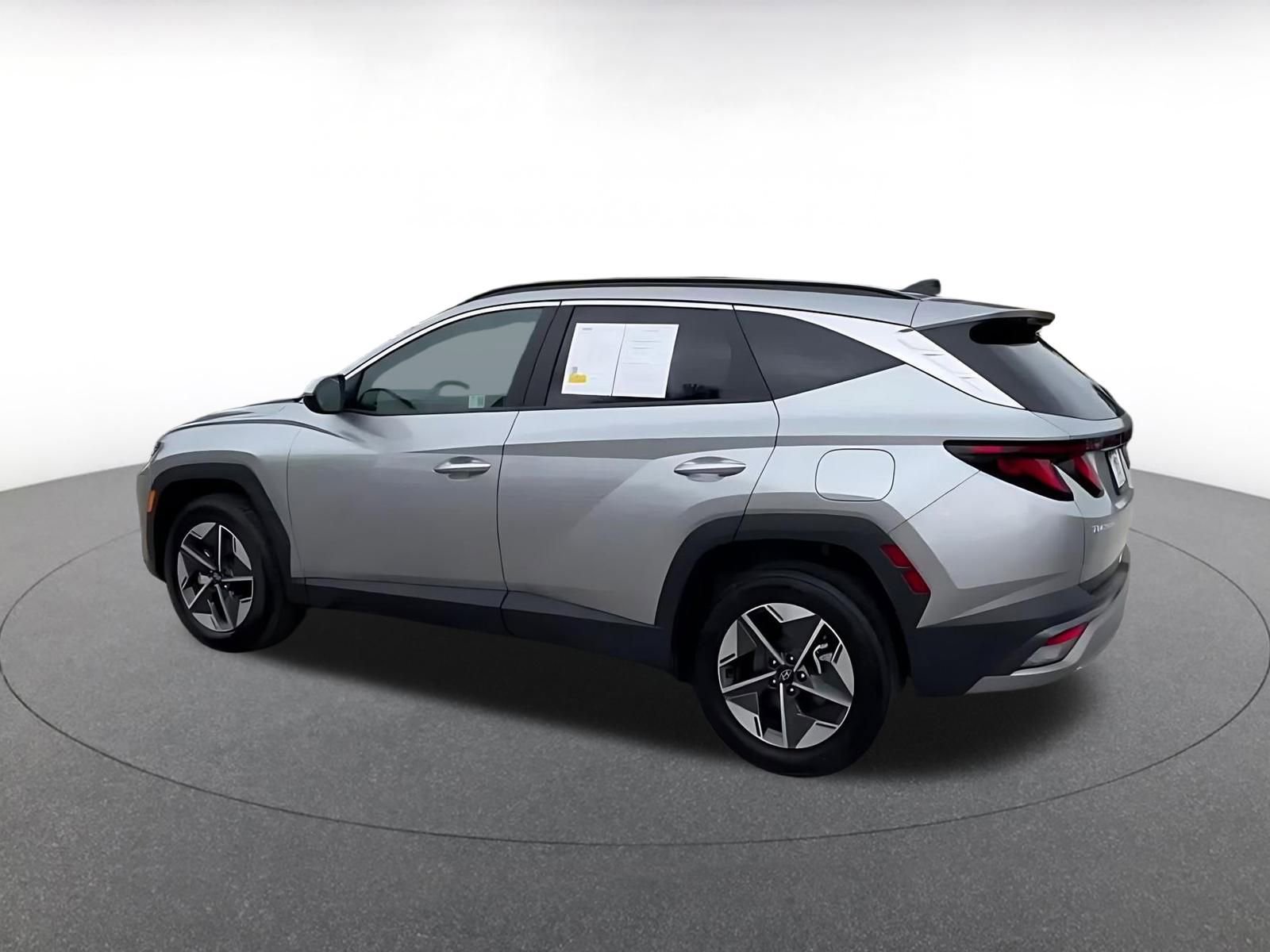 Thumbnail: 2025 Hyundai Tucson - 4