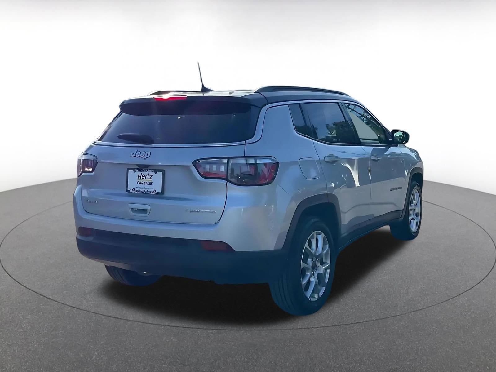 Thumbnail: 2025 Jeep Compass - 14