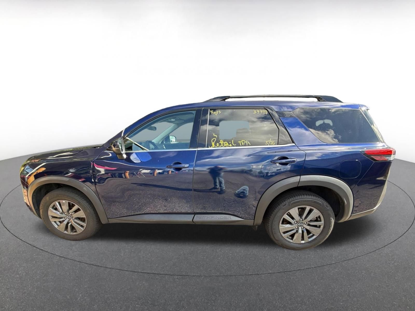 Thumbnail: 2025 Nissan Pathfinder - 5