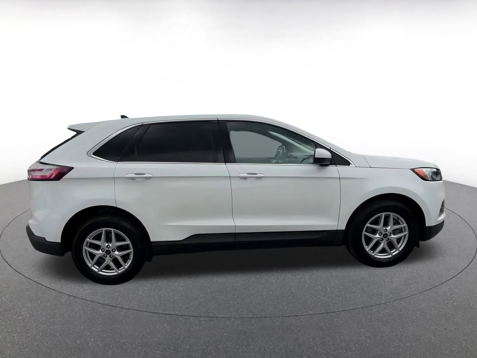 Thumbnail: 2024 Ford Edge - 16