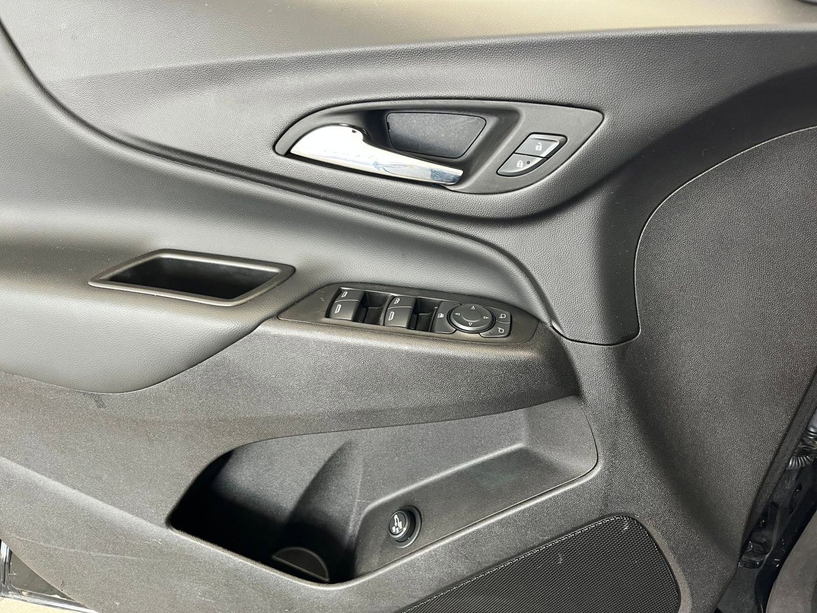 Thumbnail: 2024 Chevrolet Equinox - 20