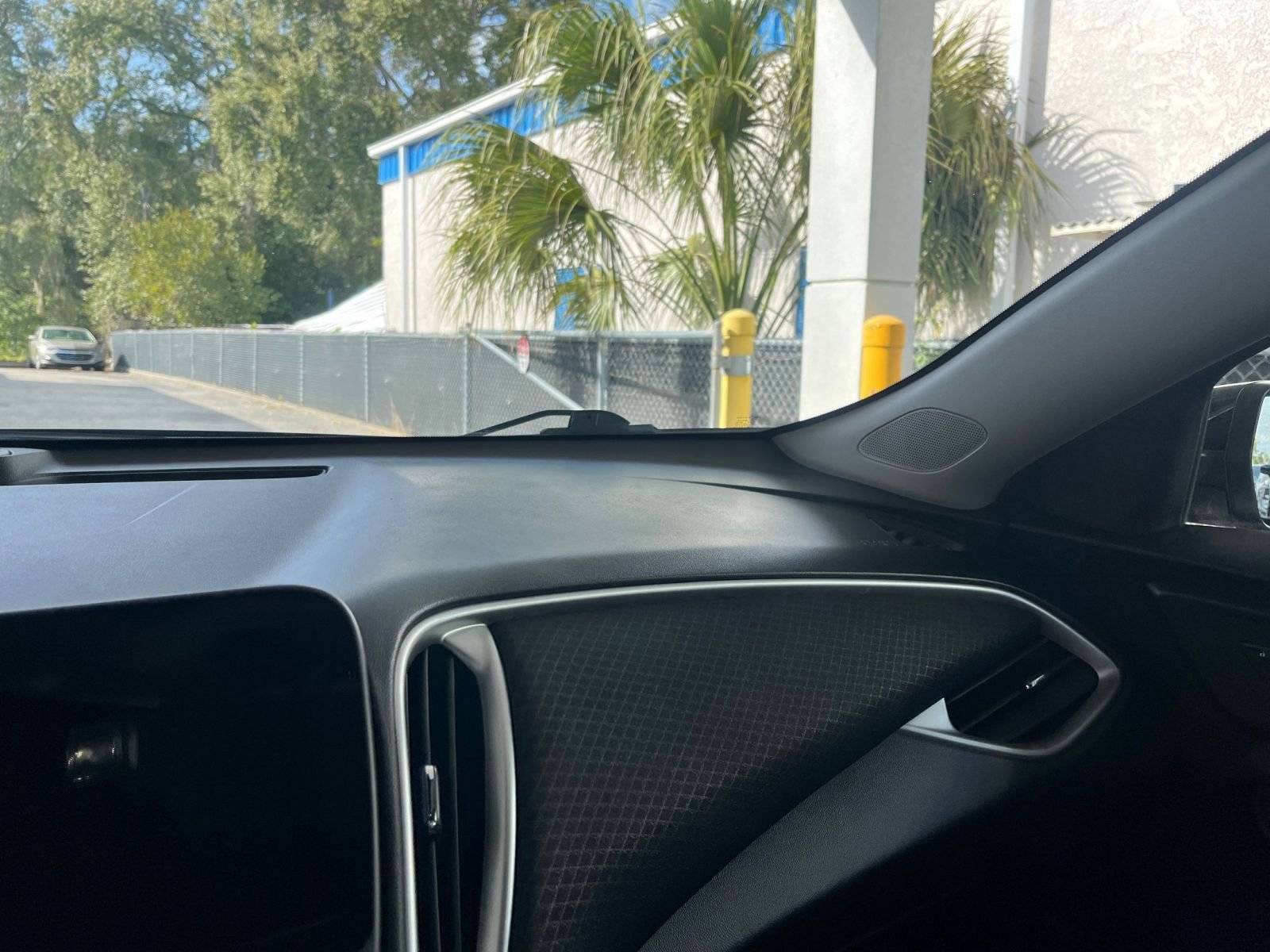 Thumbnail: 2023 Chevrolet Malibu - 35