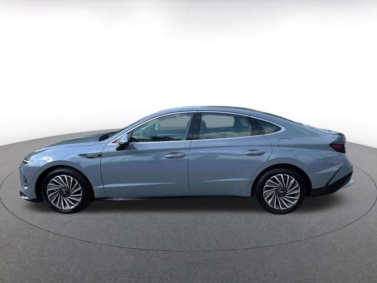 Thumbnail: 2025 Hyundai Sonata - 9