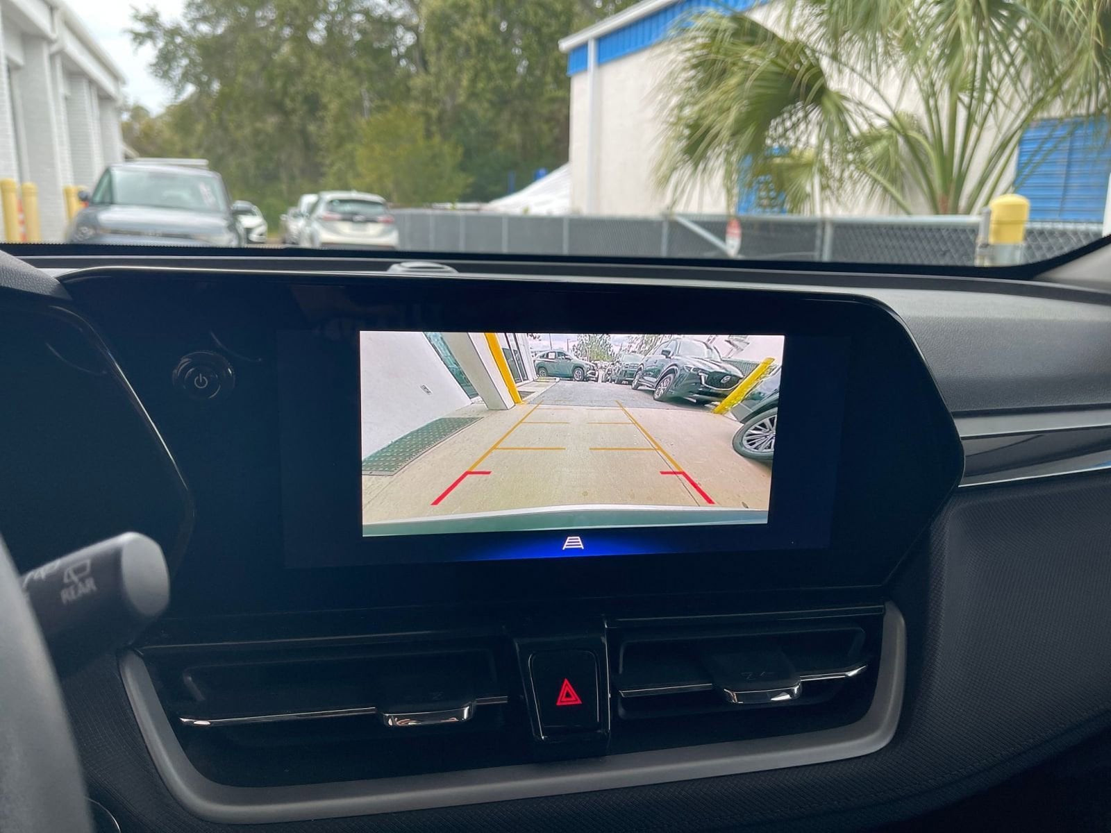 Thumbnail: 2025 Chevrolet TrailBlazer - 17