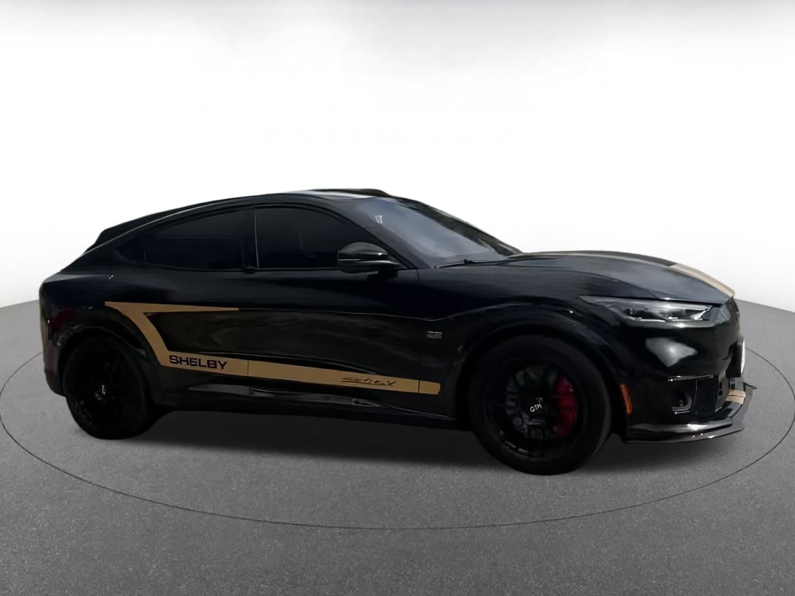 2023 Ford Mustang Mach-E GT 17