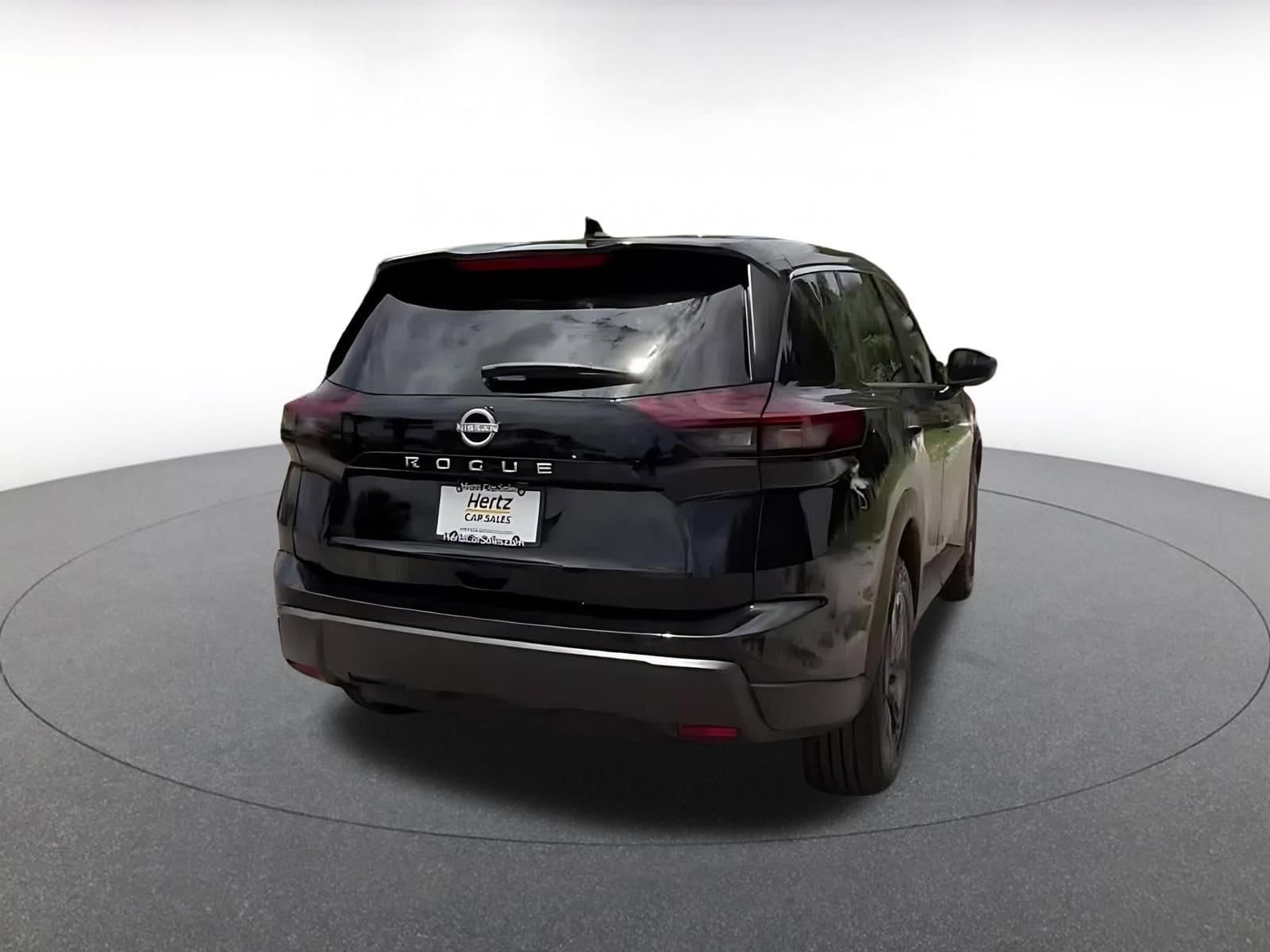 Thumbnail: 2025 Nissan Rogue - 15