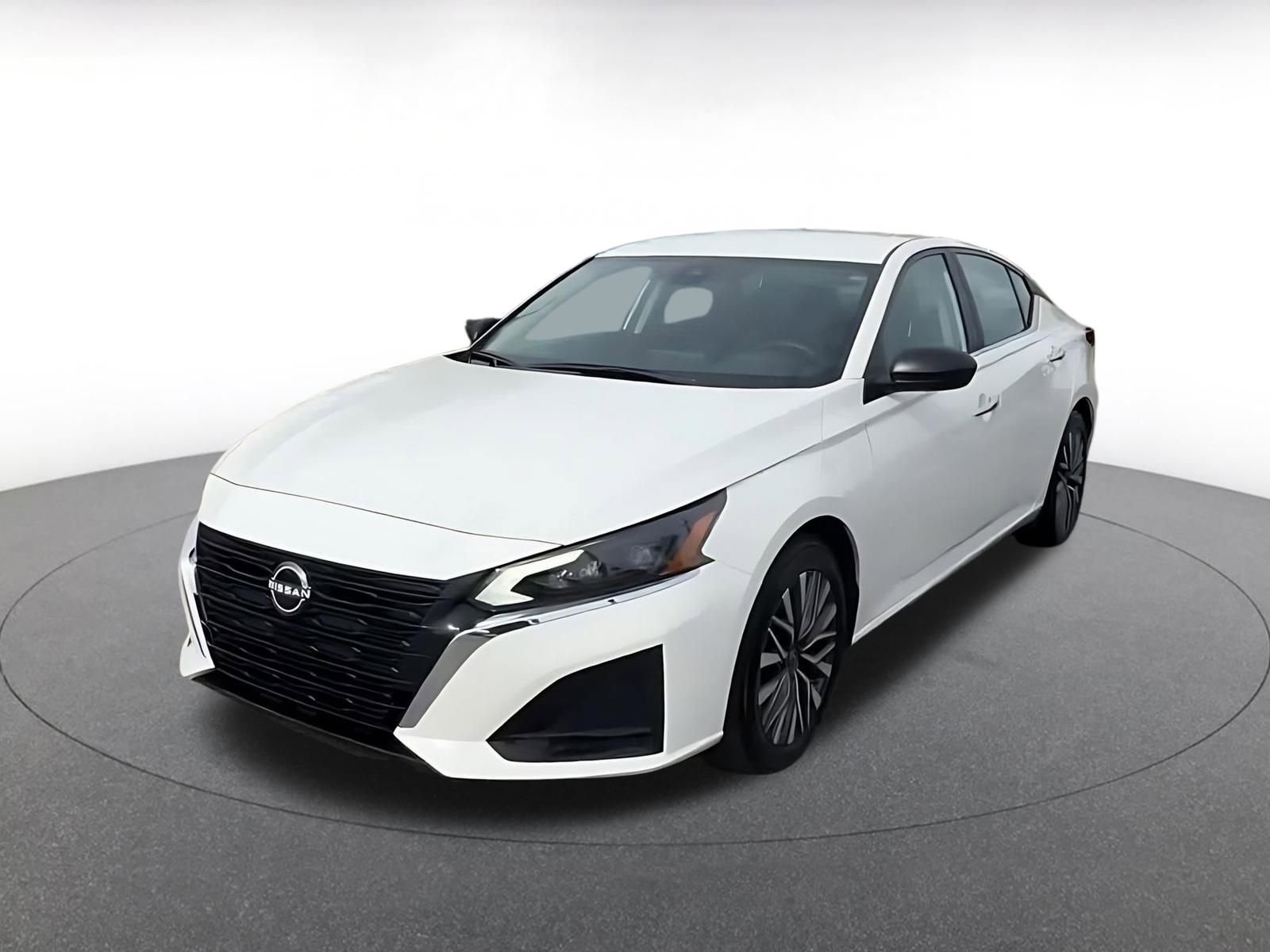 Thumbnail: 2025 Nissan Altima - 7