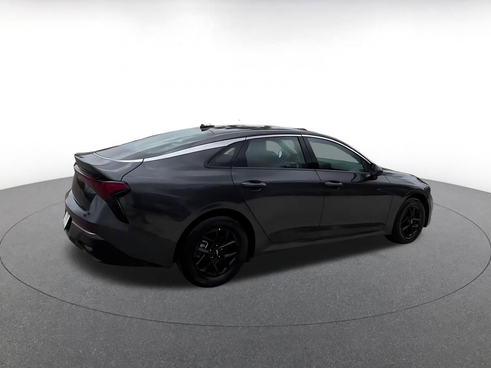 Thumbnail: 2025 Kia K5 - 15