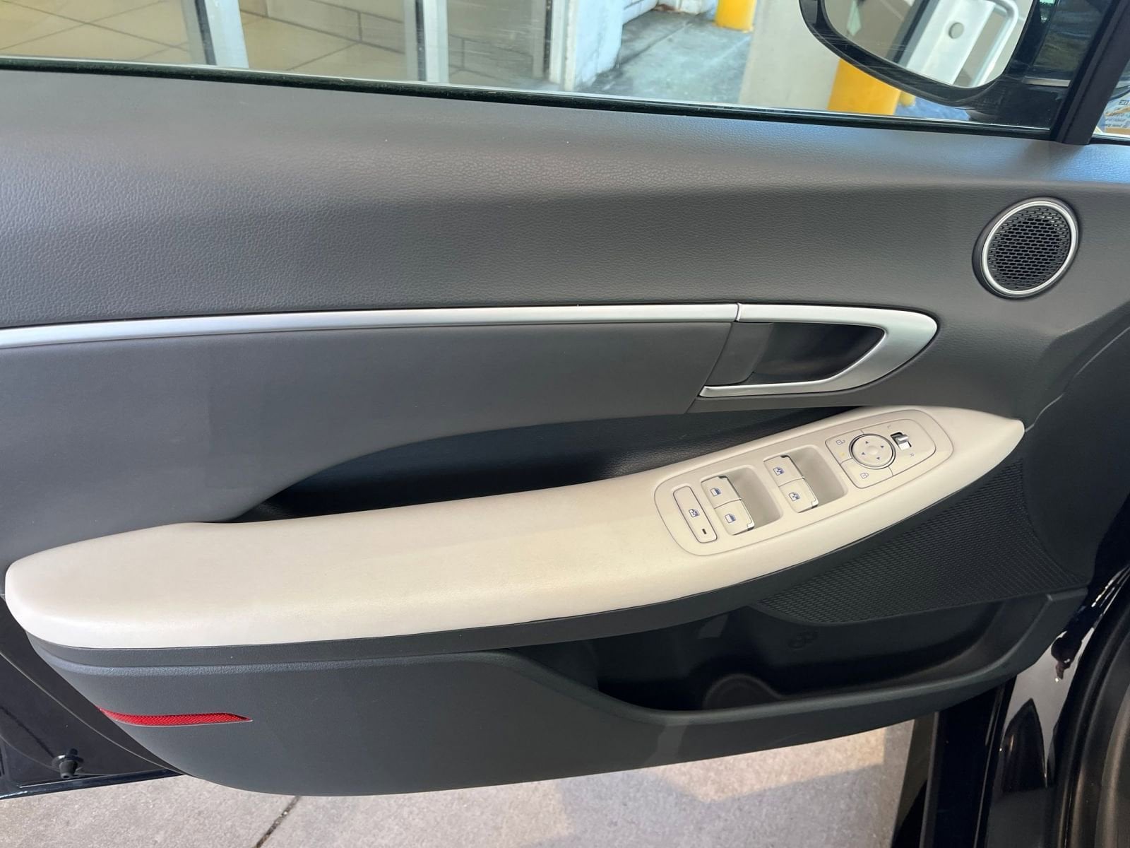 Thumbnail: 2025 Hyundai Sonata - 18