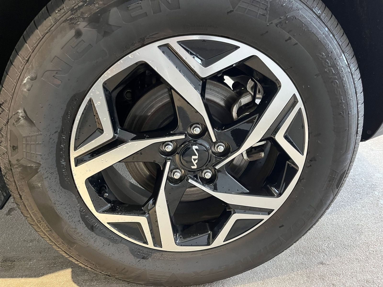 Thumbnail: 2024 Kia Sportage - 30