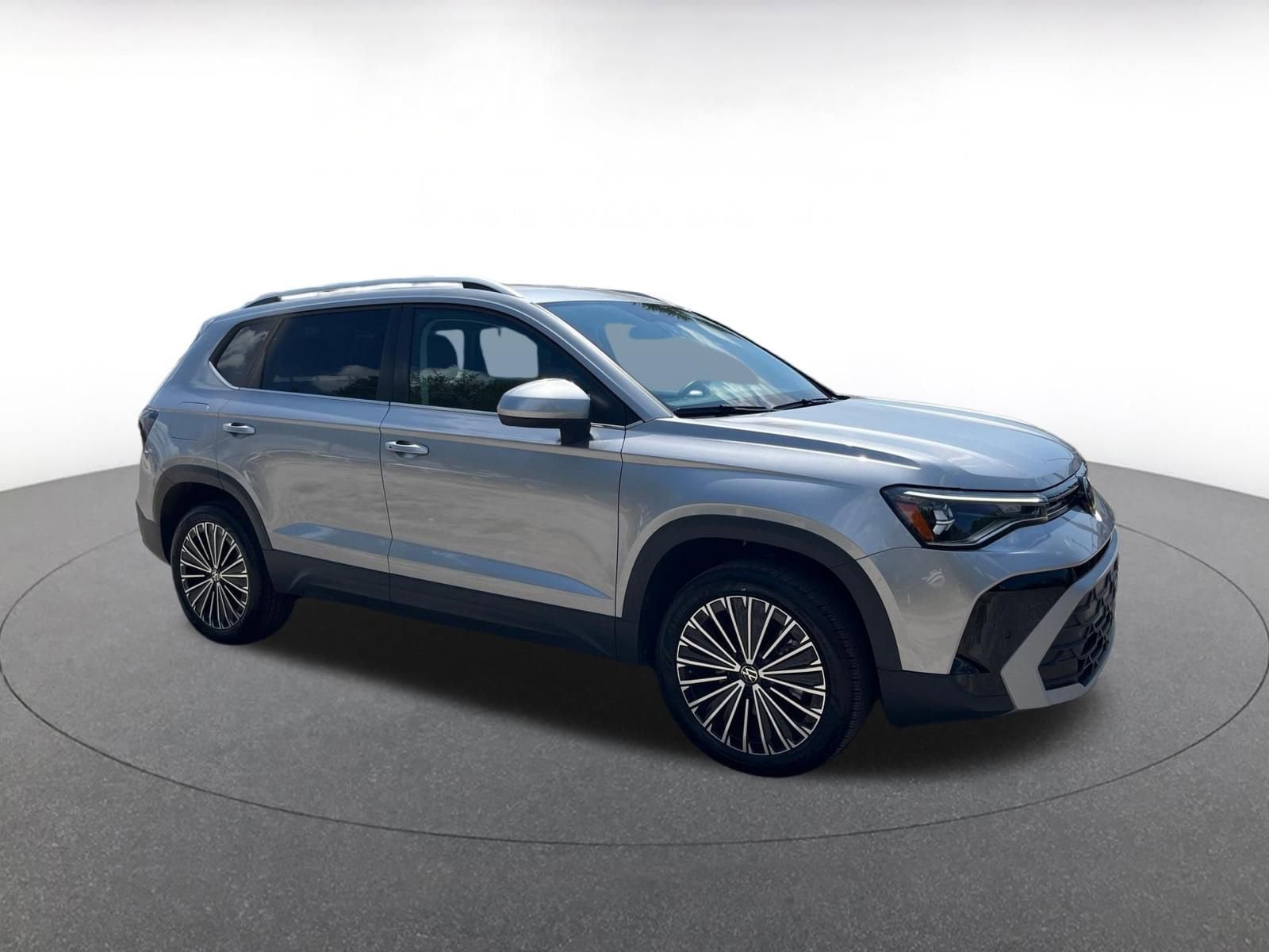 Thumbnail: 2025 Volkswagen Taos - 1
