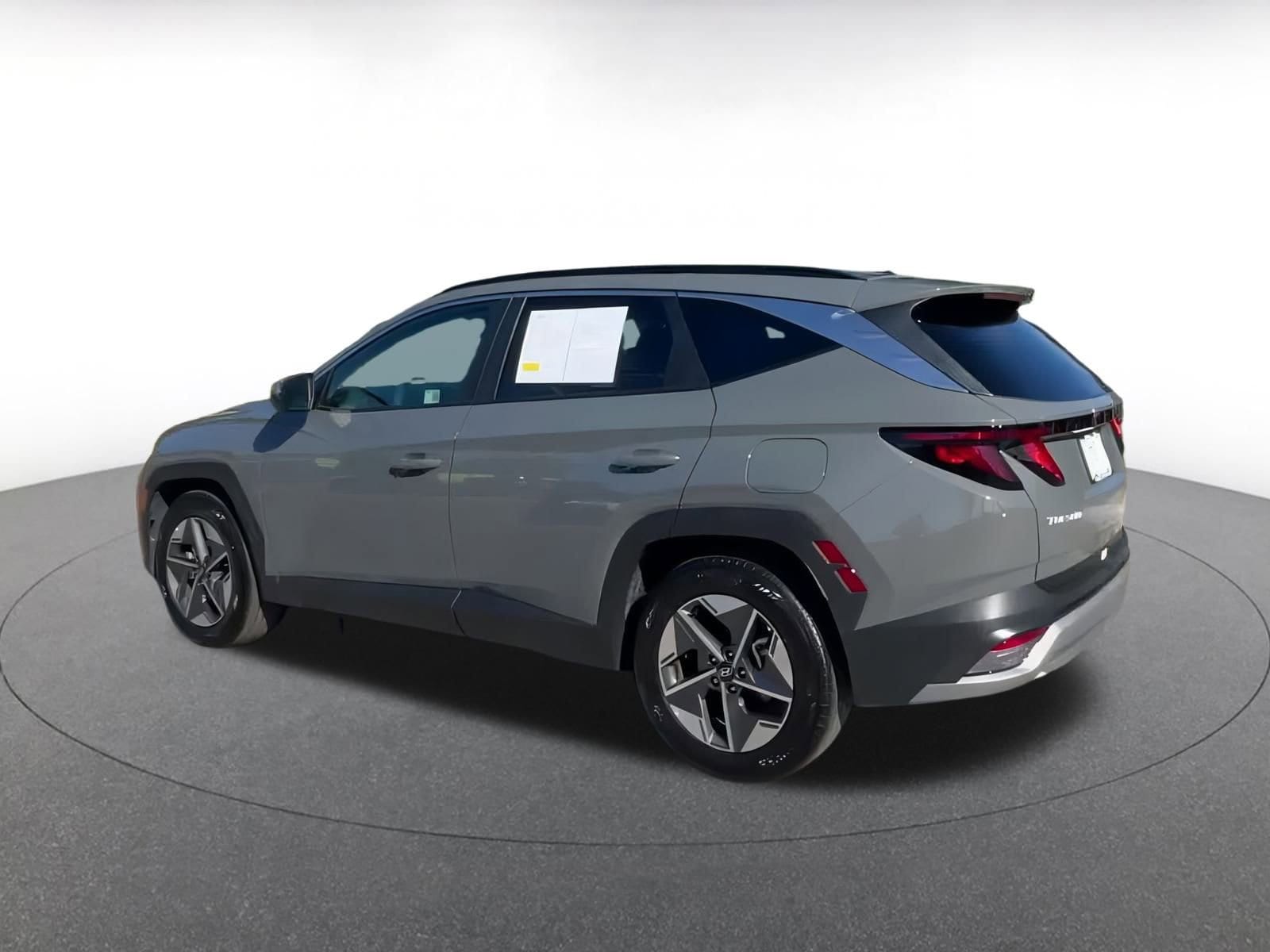 Thumbnail: 2025 Hyundai Tucson - 10