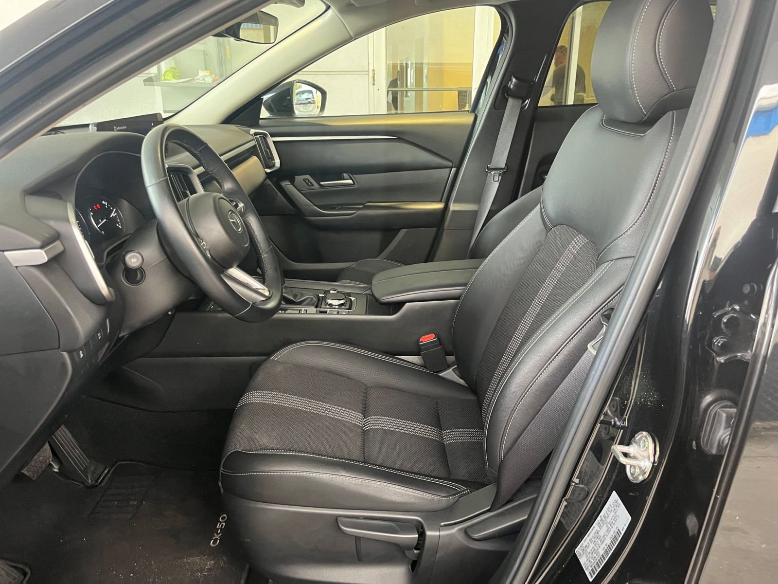 Thumbnail: 2025 Mazda CX-50 - 27