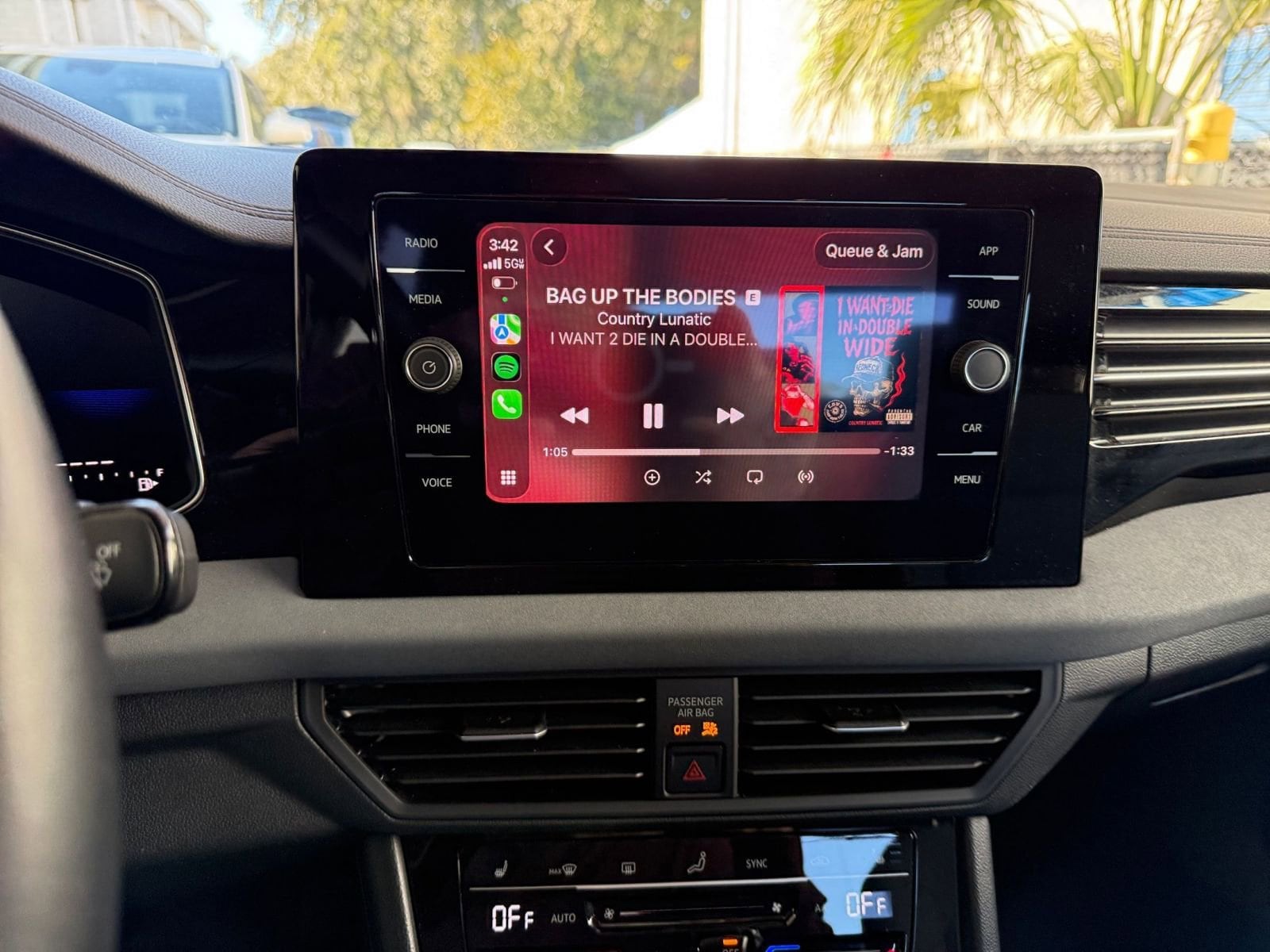 Thumbnail: 2025 Volkswagen Jetta - 21