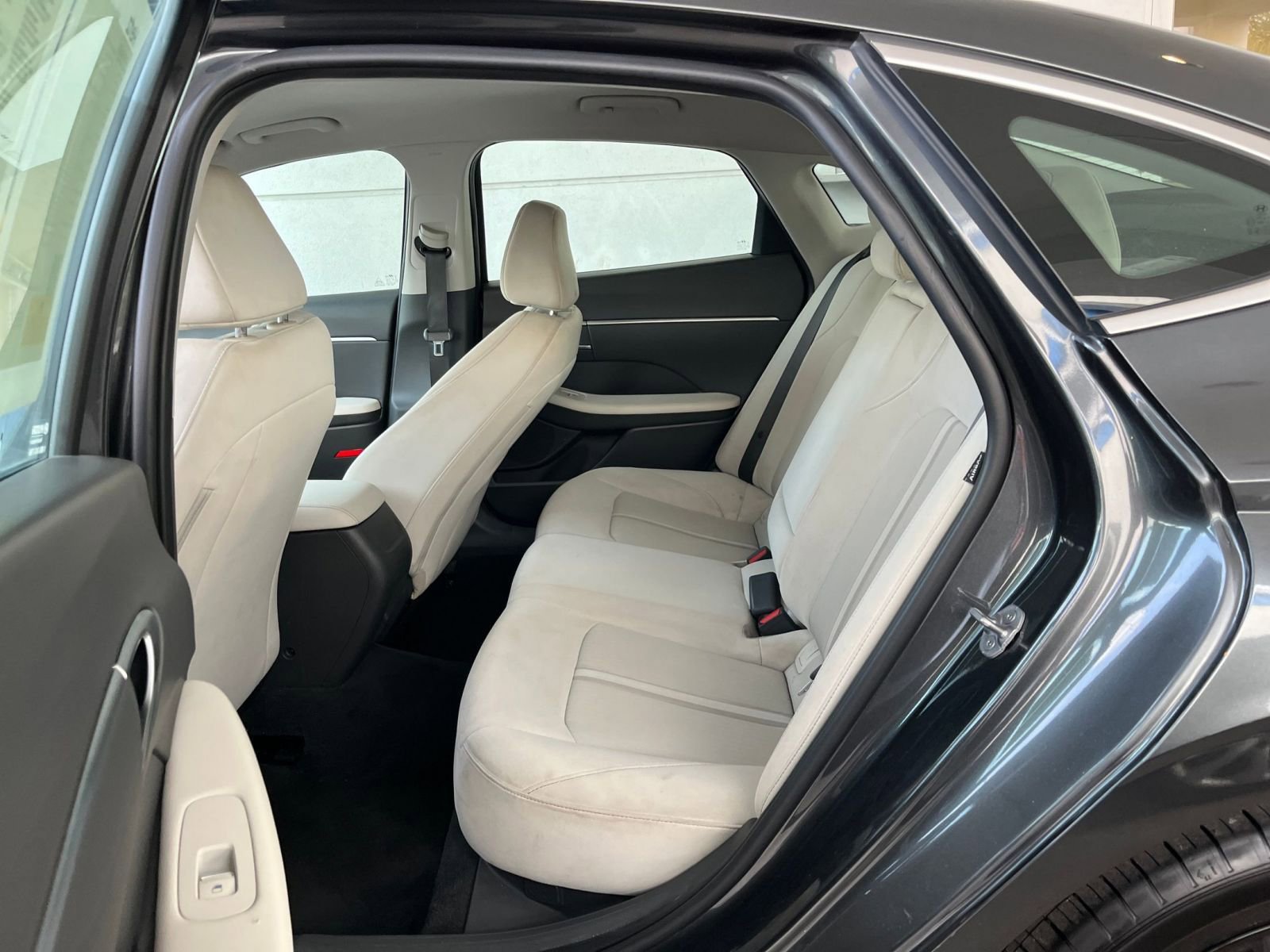 Thumbnail: 2025 Hyundai Sonata - 25