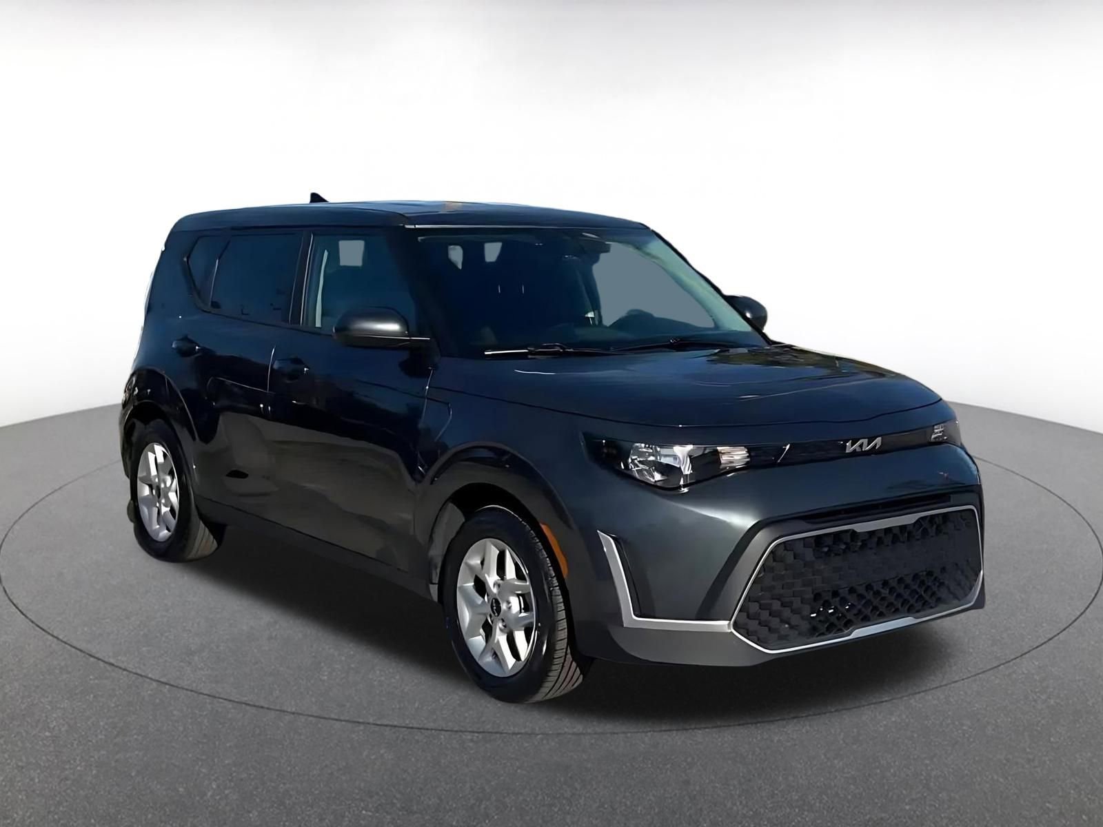 Thumbnail: 2025 Kia Soul - 3