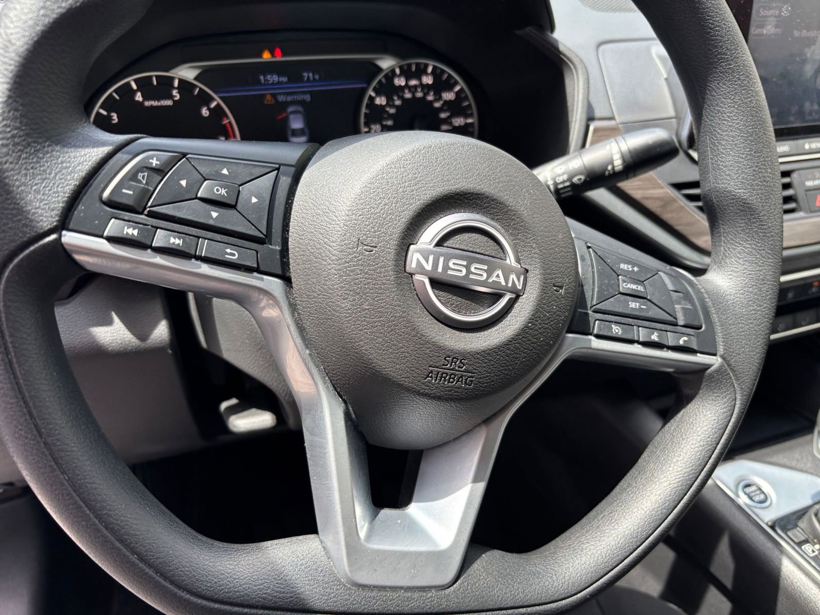 Thumbnail: 2025 Nissan Altima - 28