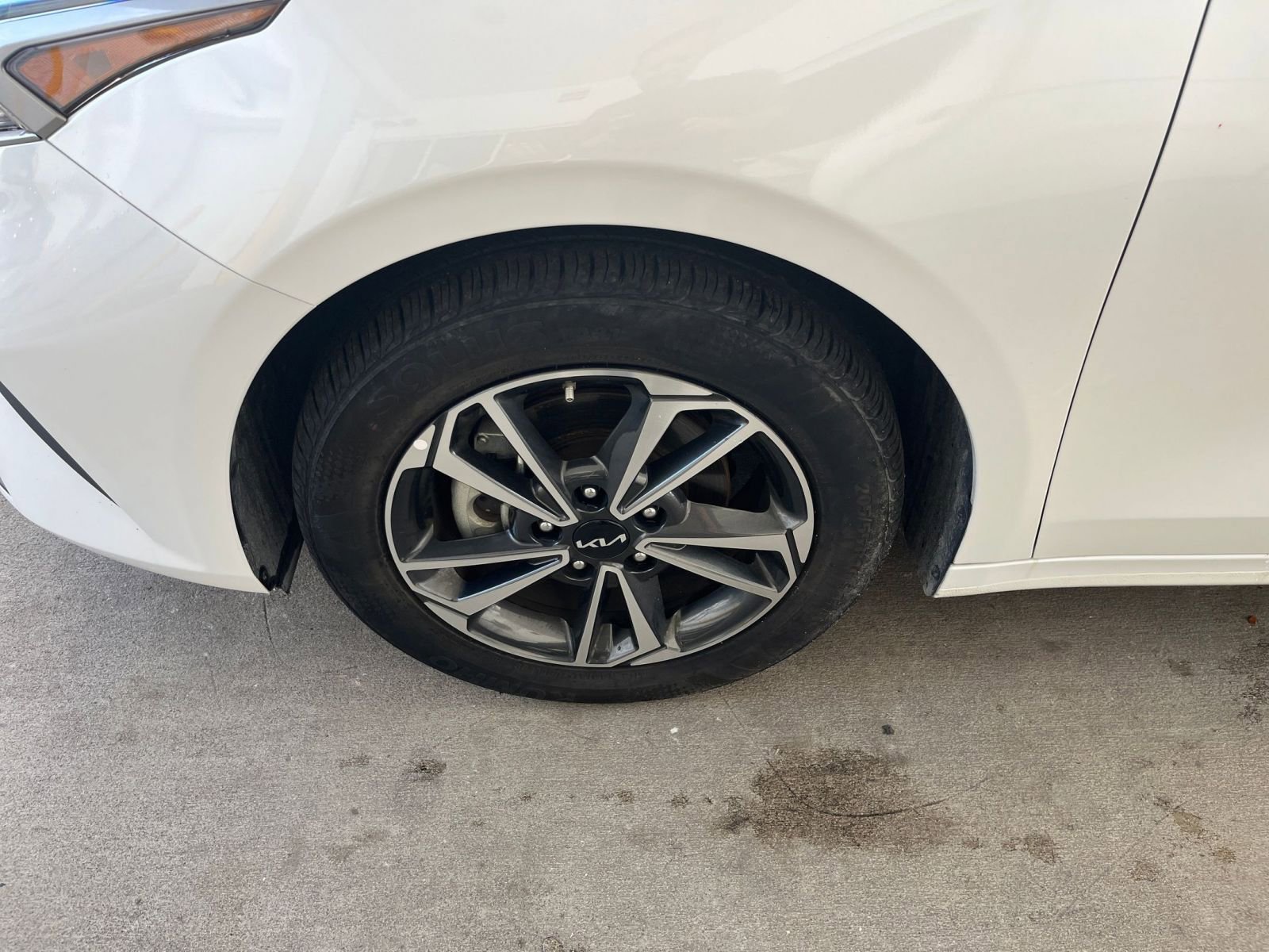 Thumbnail: 2024 Kia Forte - 29