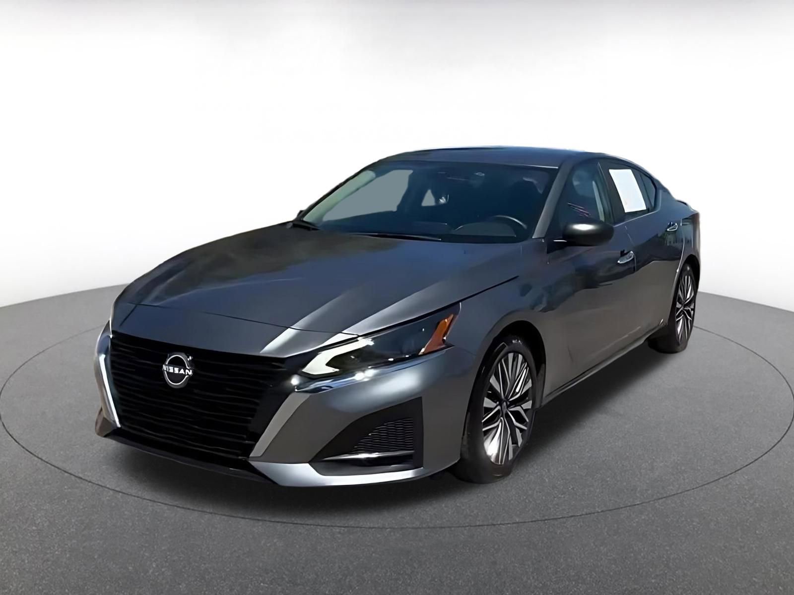 Thumbnail: 2025 Nissan Altima - 7