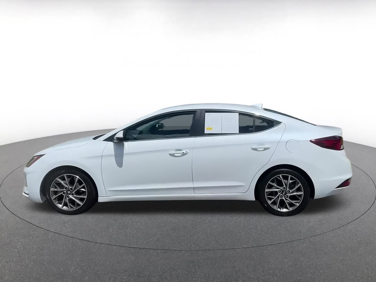 Thumbnail: 2020 Hyundai Elantra - 7