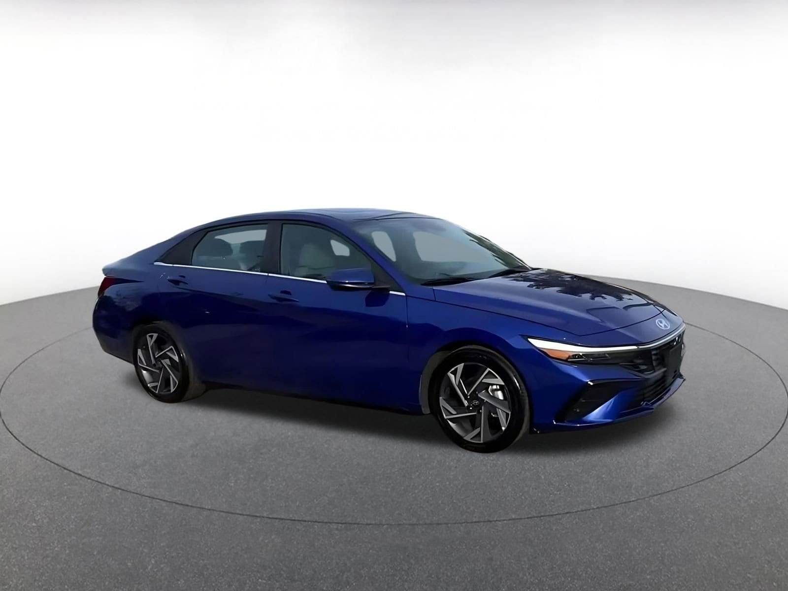 Thumbnail: 2025 Hyundai Elantra - 2