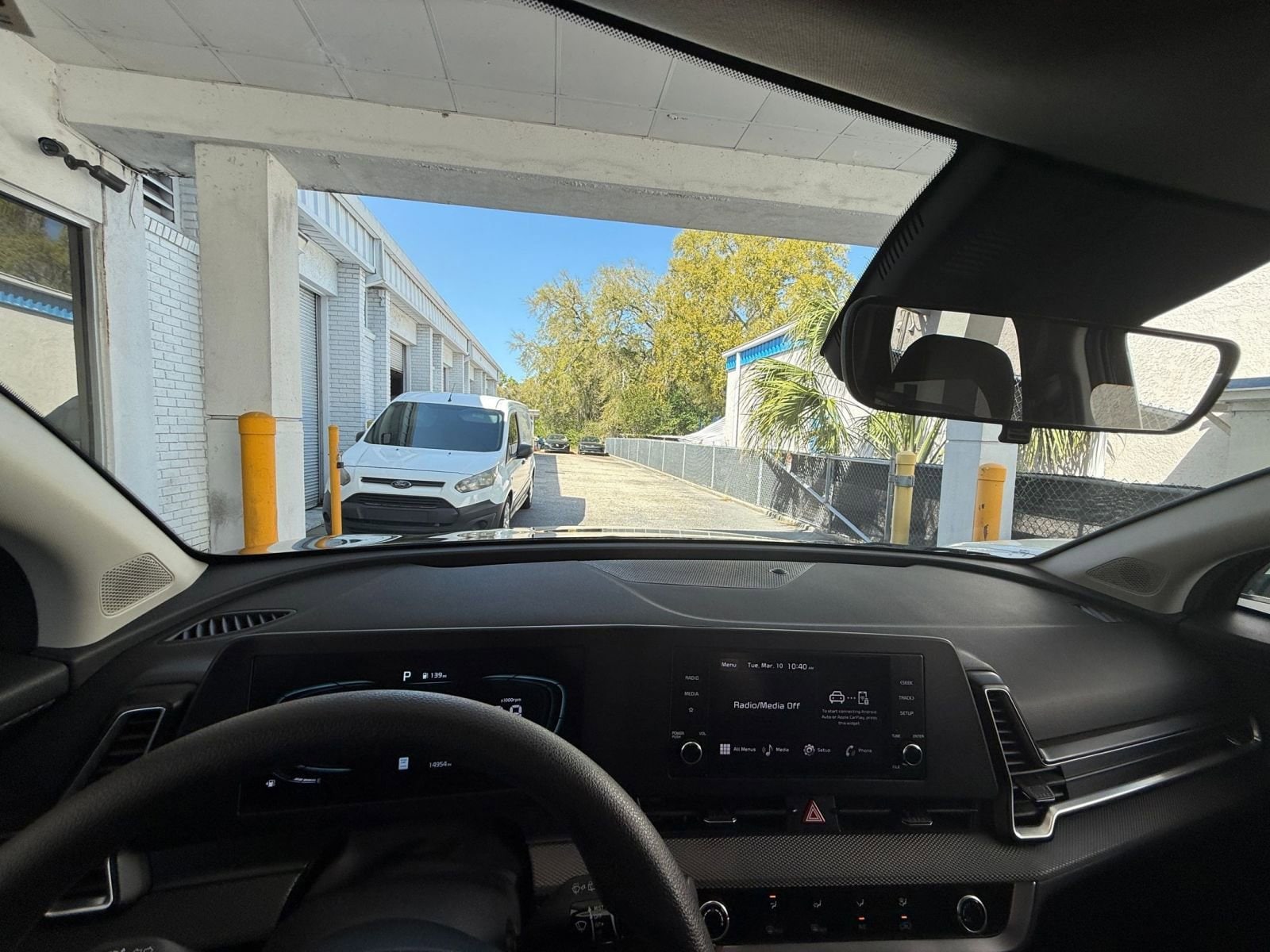 Thumbnail: 2025 Kia Sportage - 32