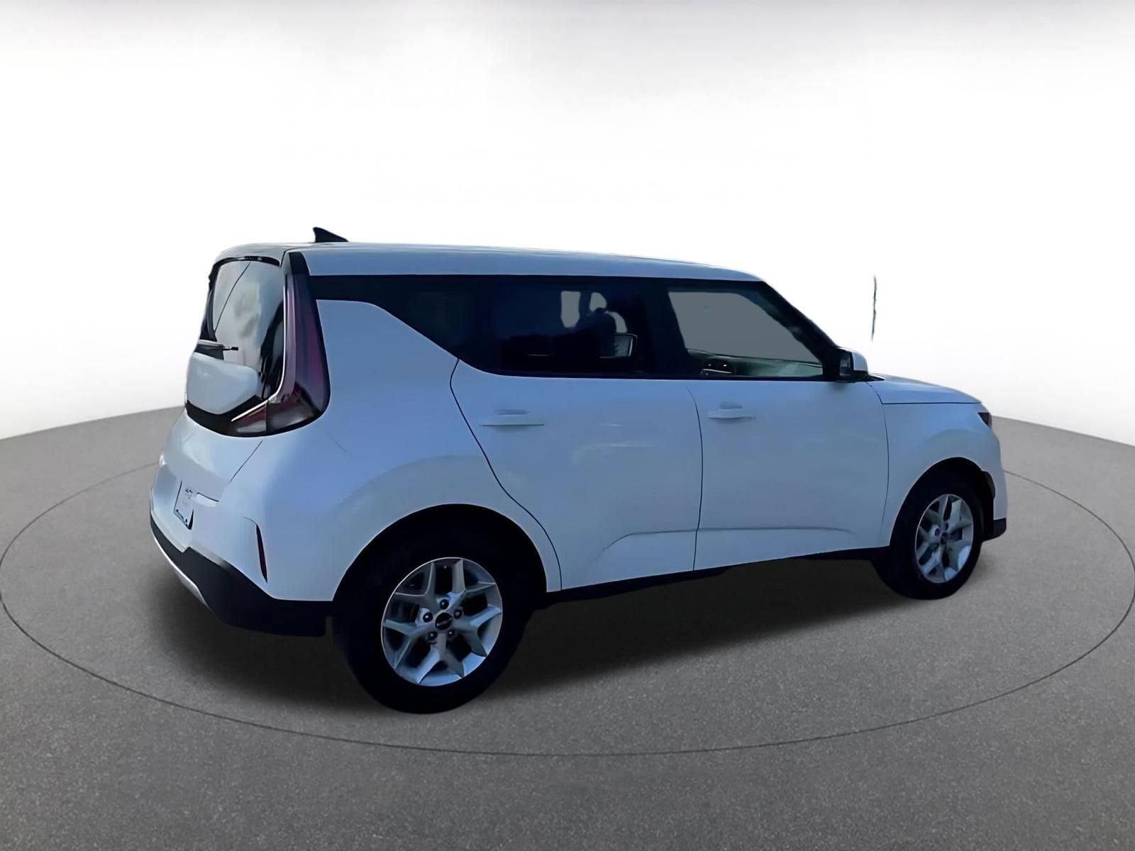 Thumbnail: 2025 Kia Soul - 14