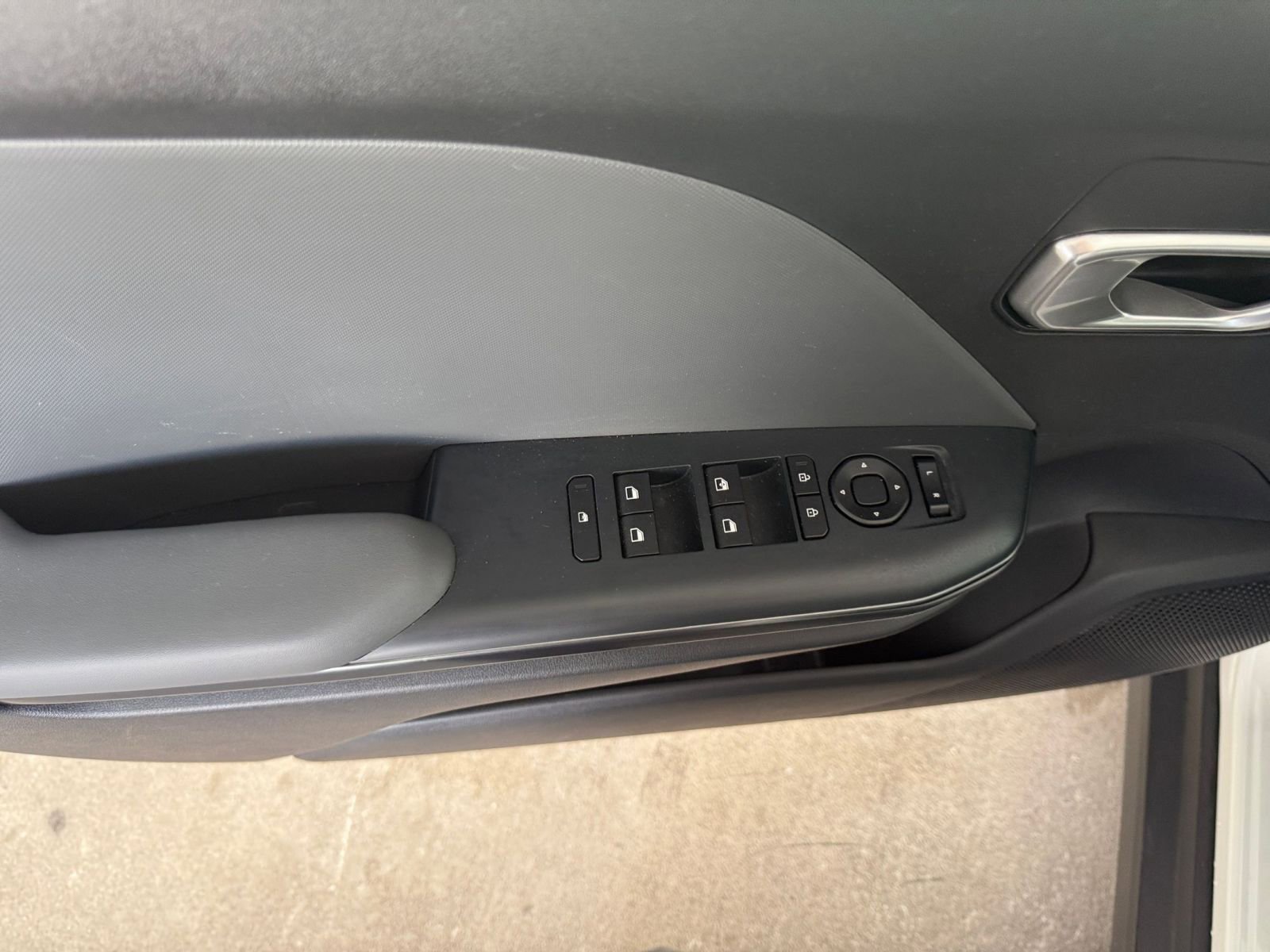 Thumbnail: 2025 Kia K4 - 20