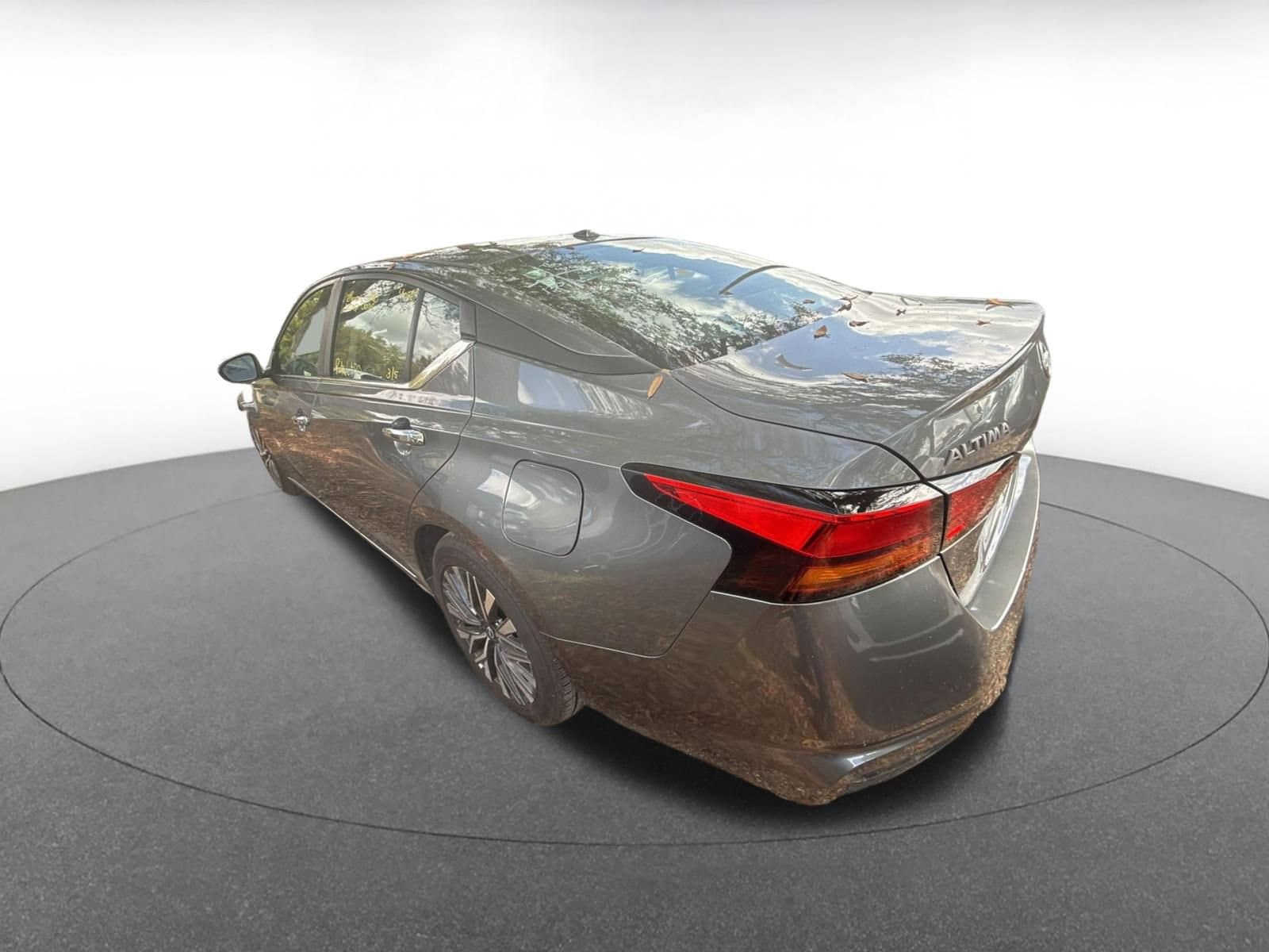 Thumbnail: 2025 Nissan Altima - 4