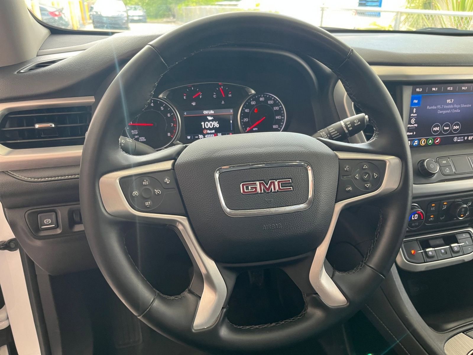 Thumbnail: 2023 GMC Acadia - 28
