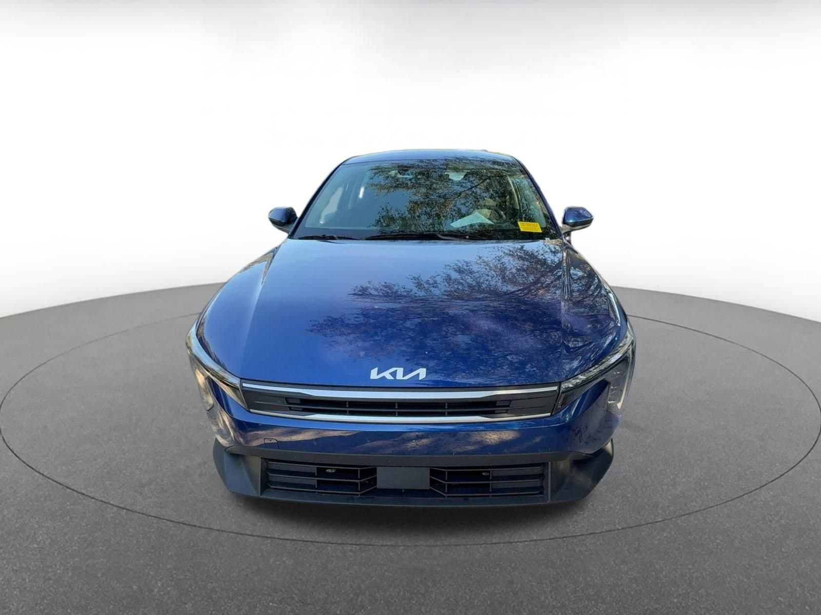 Thumbnail: 2025 Kia K4 - 3