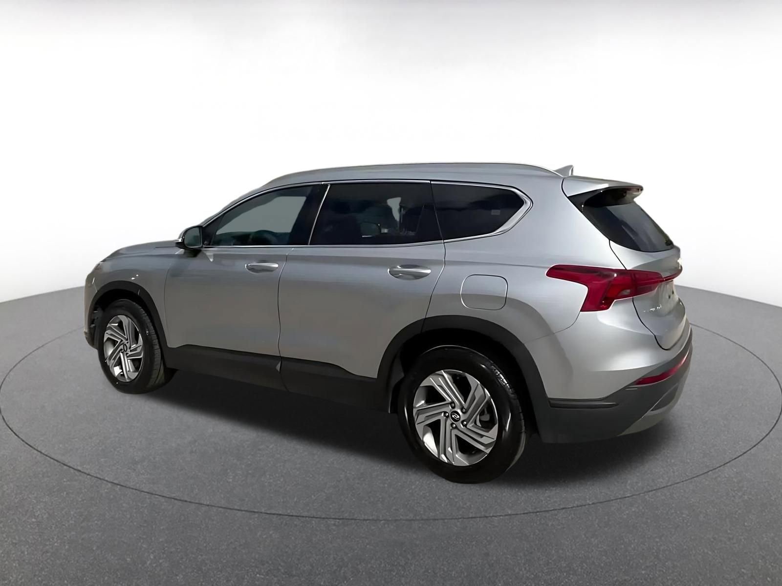 Thumbnail: 2023 Hyundai Santa Fe - 10