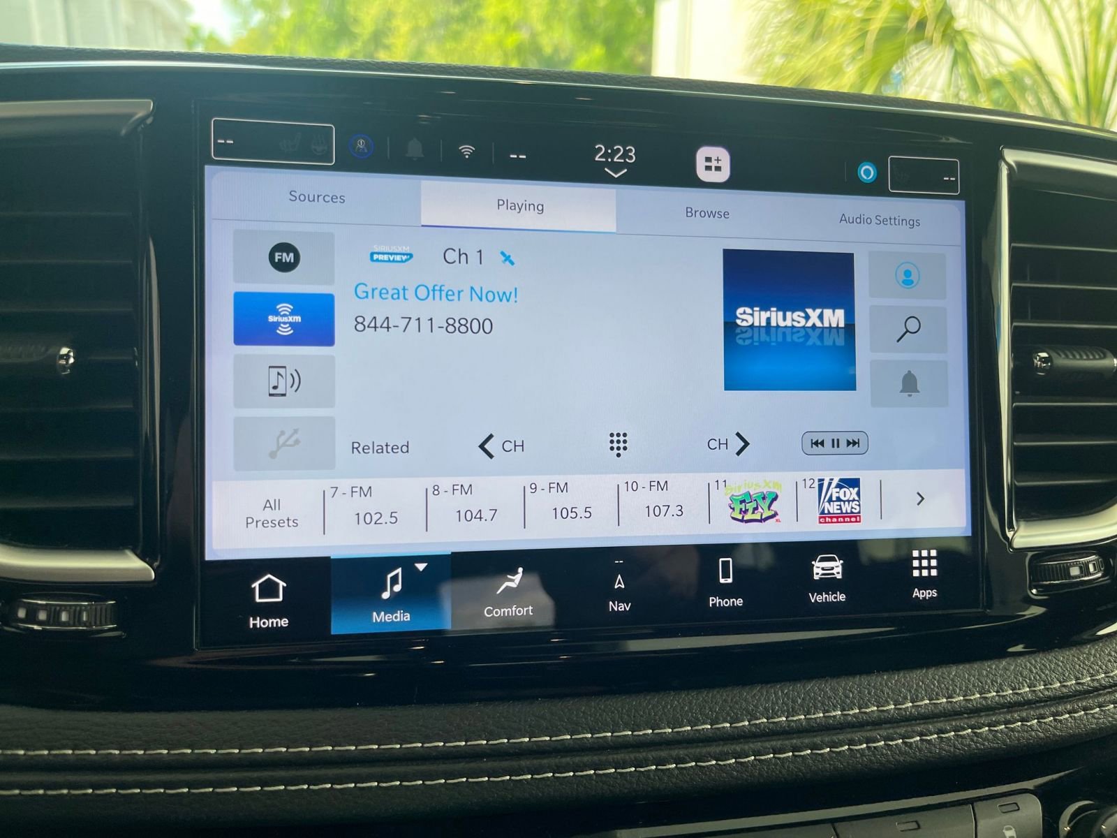 Thumbnail: 2025 Chrysler Pacifica - 21