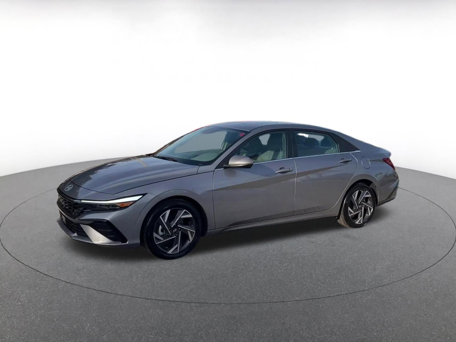 Thumbnail: 2025 Hyundai Elantra - 8