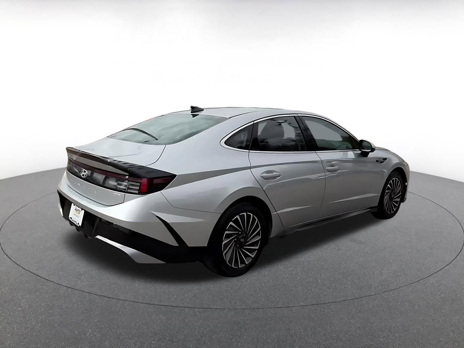 Thumbnail: 2025 Hyundai Sonata - 14